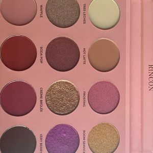 New Eye Shadow palette by Rincón  color Sugar Rush
